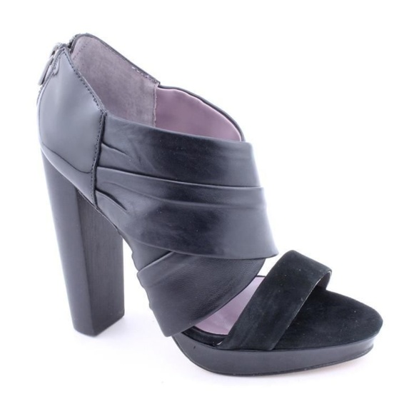 Charles David New Sofia High Sandals 8.5 Price Drop - Picture 1 of 3